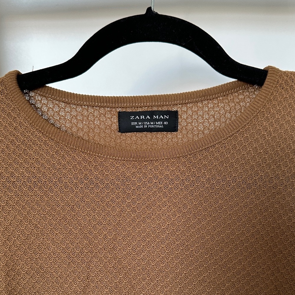 Zara Men’s Brown Textured Crewneck Sweater - Picture 2 of 4